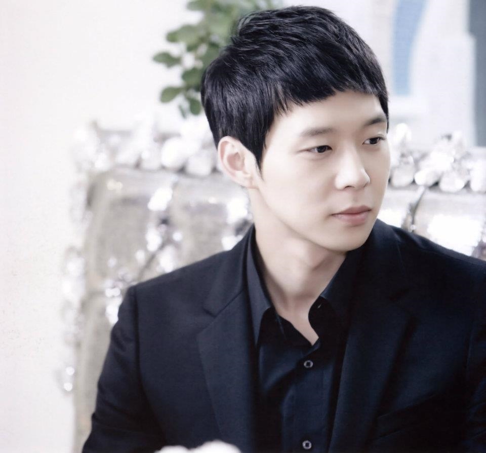 Báo chí tiếp tục rò rỉ thông tin về cô dâu tương lai của Park Yoo Chun