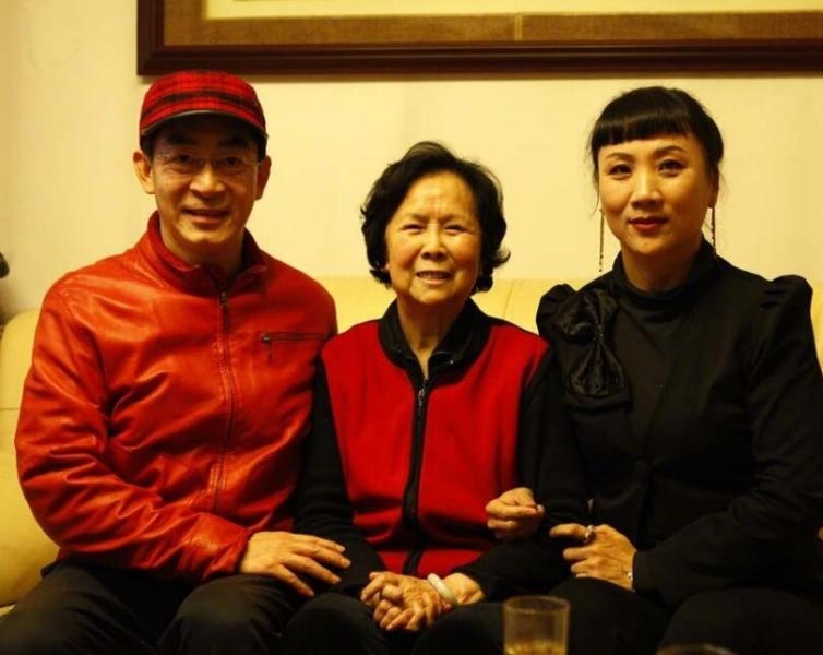 Fan thương tiếc vì đạo diễn Dương Khiết của Tây Du Ký 1986 qua đời