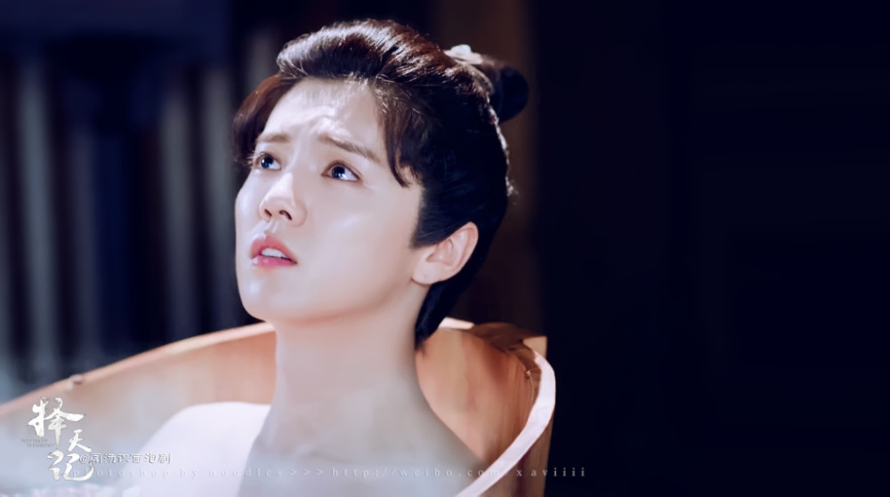 Luhan gây bão vì cảnh tắm đẹp hơn... mỹ nữ trong phim mới