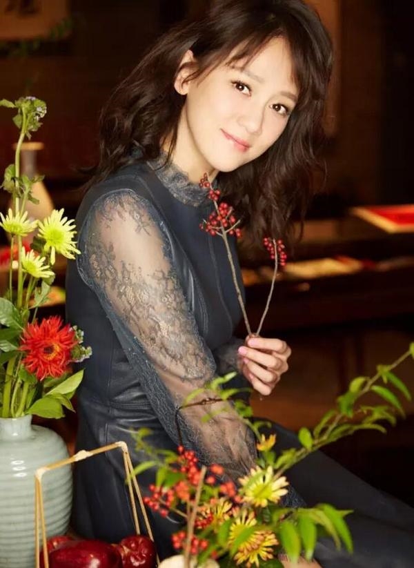 'Đông Phương tỷ tỷ' Trần Kiều Ân lao đao vì lại bị đồn dụ dỗ sao vị thành niên và quyến rũ bạn diễn