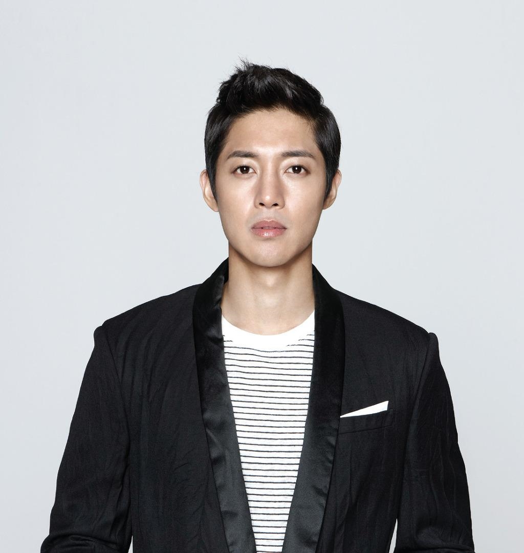 Kim Hyun Joong nhận án phạt 2 triệu won vì lái xe sau khi uống rượu