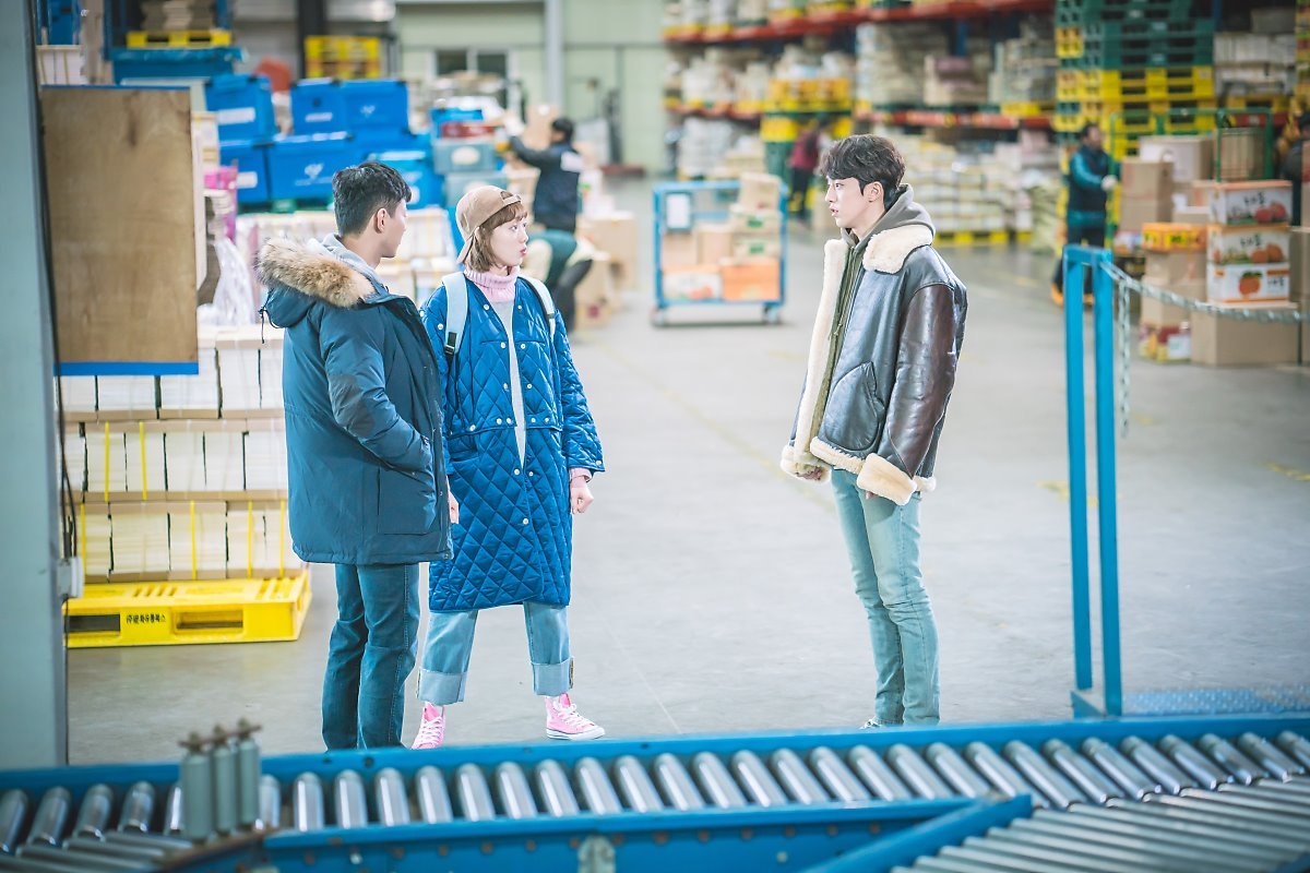 Ngỡ ngàng nhận ra có một 'bóng đèn quốc dân' mang tên Ji Soo