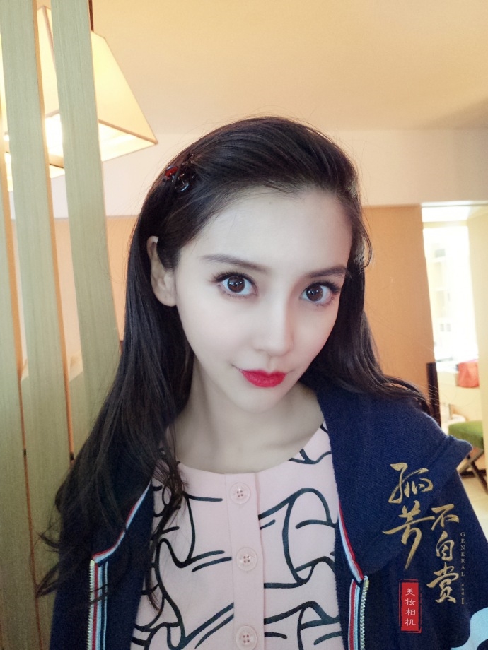 Lần đầu tiên nói về Bọt Biển Nhỏ, AngelaBaby chê con trai hết lời