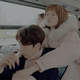 Ngắm lại những khoảnh khắc rung động trái tim cặp đôi Kình Tạ trong “Weightlifting Fairy Kim Bok Joo”