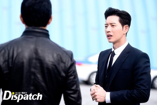 'Man To Man' Park Hae Jin siêu ngầu siêu bảnh từ trong phim ra đến ngoài đời