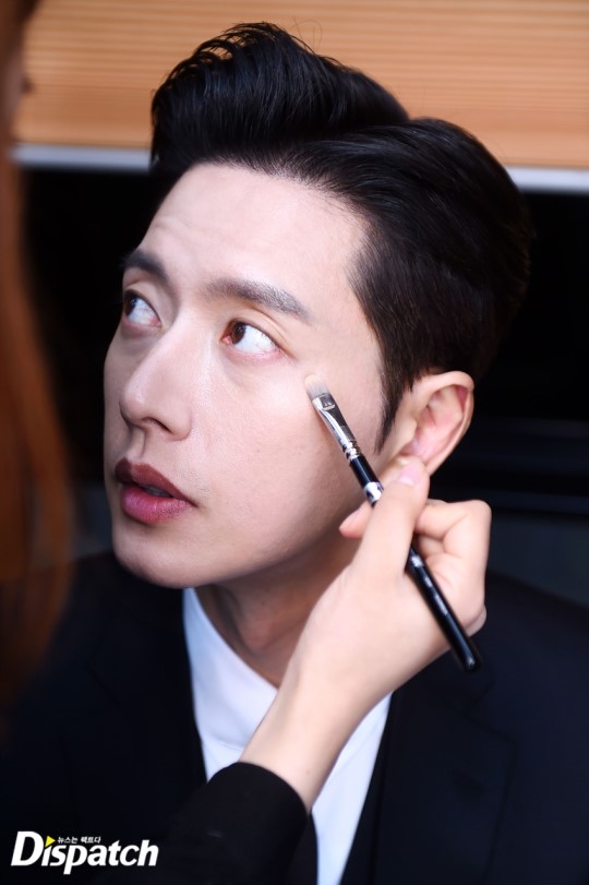 'Man To Man' Park Hae Jin siêu ngầu siêu bảnh từ trong phim ra đến ngoài đời