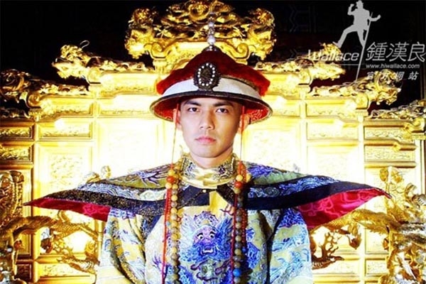 10 hoàng đế điển trai khiến phái nữ đổ rầm trên màn ảnh Hoa ngữ