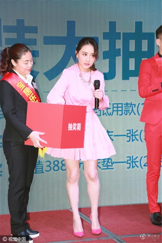 'Ngọc nữ' đẹp nhất phim Quỳnh Dao giờ ra sao? 'Ngoc nu' dep nhat phim Quynh Dao gio ra sao?