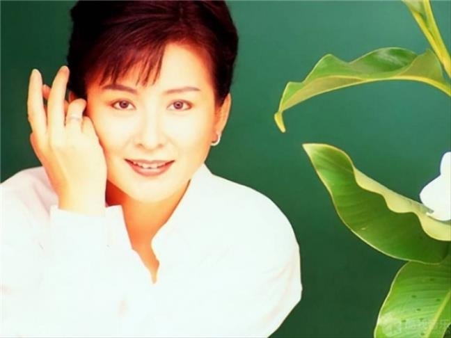Phận đời sa cơ, bệnh tật khi hết thời của những ngôi sao Hoa ngữ nổi tiếng Phan doi sa co, benh tat khi het thoi cua nhung ngoi sao Hoa ngu noi tieng