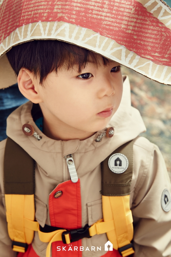 Bộ ba Dae Han - Min Guk - Man Se tặng quà bất ngờ cho bố Song Il Gook nhân ngày của cha mẹ