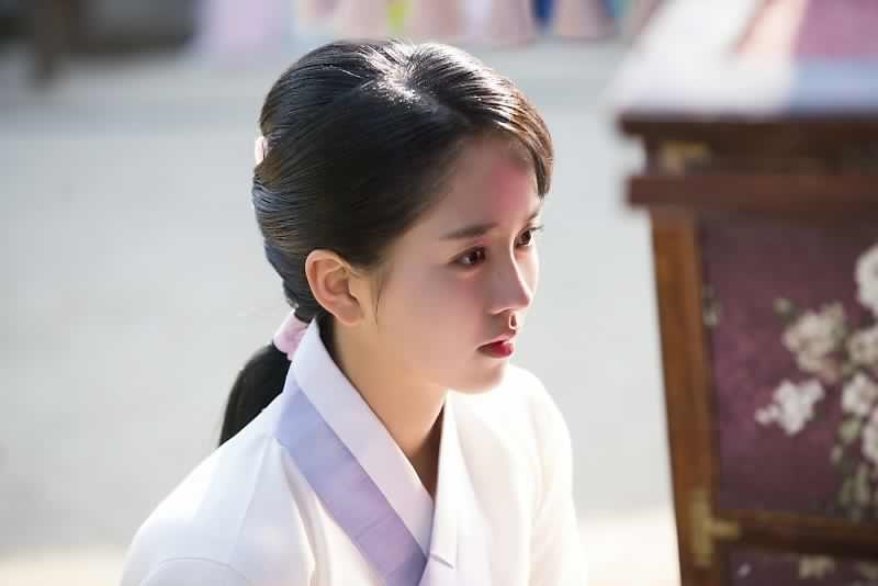 'Ruler: Master of the Mask' hay 'Suspicious Partner? Cổ trang hay hiện đại sẽ chiến thắng khi cùng lên sóng?