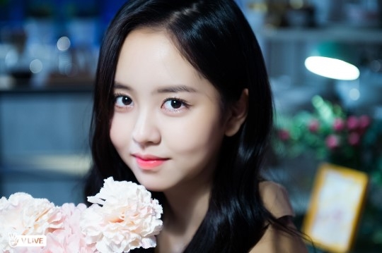 Kim So Hyun lại khiến khán giả chao đảo khi xuất hiện như thiên thần trong bộ hình mới