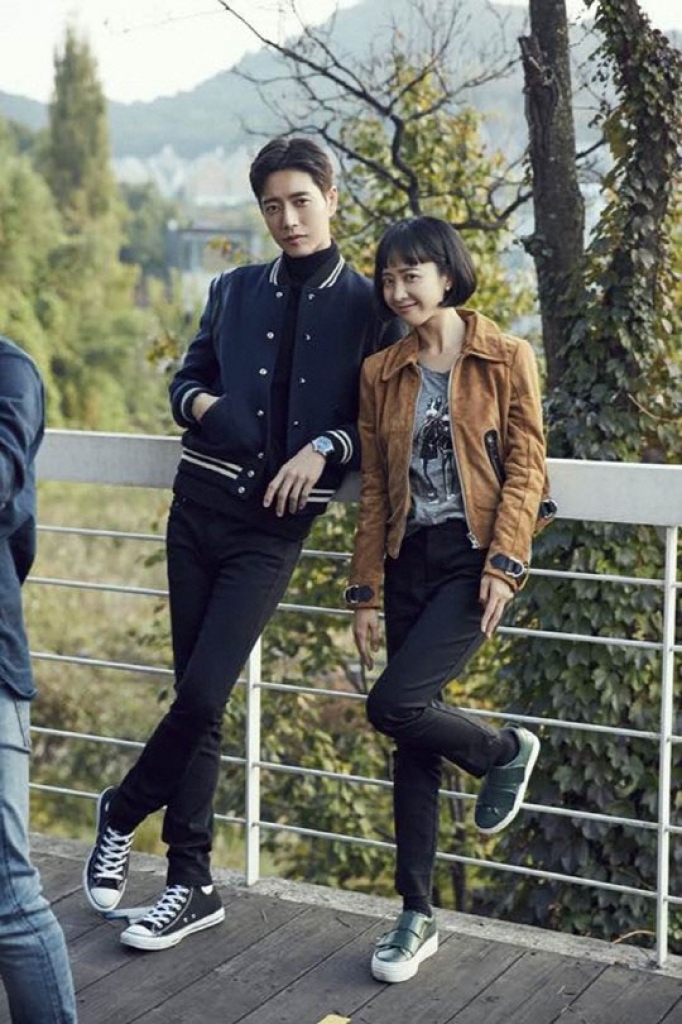 'Man To Man' Park Hae Jin chia sẻ lý do hôn Kim Min Jung chẳng lãng mạn chút nào