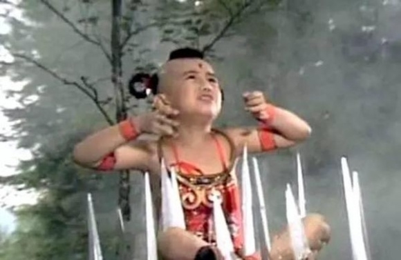 Những lỗi ngớ ngẩn của 'Tây du ký' 1986 khiến 'mọt phim' phì cười Nhung loi ngo ngan của 'Tay du ky' 1986 khién 'mọt phim' phì cuòi