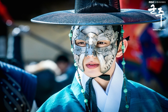 Không còn nghi ngờ gì nữa, 'Ruler: Master of the Mask' chính là bộ phim cổ trang chúng ta chờ đã lâu