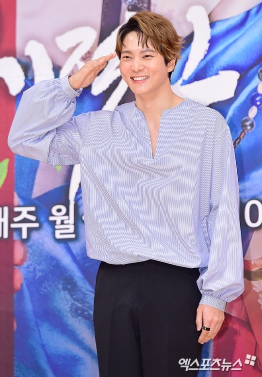 Joo Won chia sẻ cảm xúc trước ngày nhập ngũ trong họp báo phim mới