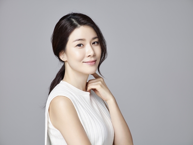 Ngắm nhan sắc dàn sao 'gái một con trong mòn con mắt' của showbiz Hàn
