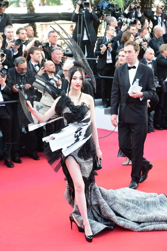 Phạm Băng Băng, Lý Vũ Xuân nổi bật lấn át dàn sao Hoa ngữ trên thảm đỏ LHP Cannes