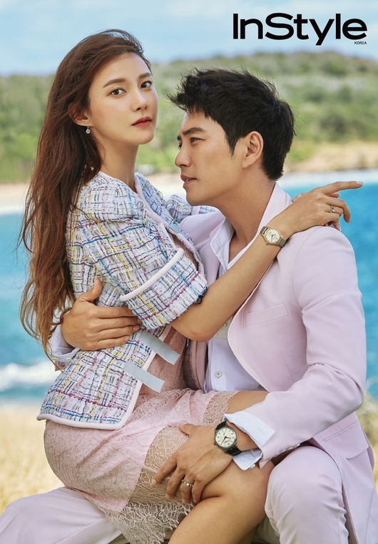 Hé lộ ảnh cưới lãng mạn của cặp đôi tháng 5 Joo Sang Wook - Cha Ye Ryun