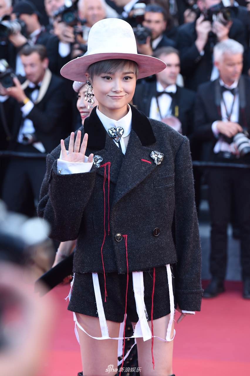 Phạm Băng Băng, Lý Vũ Xuân nổi bật lấn át dàn sao Hoa ngữ trên thảm đỏ LHP Cannes