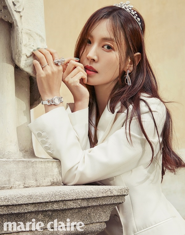 Ngắm ảnh cưới đẹp như tranh vẽ của Lee Sang Woo - Kim So Yeon