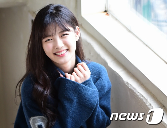 Kim Yoo Jung sẽ trở thành nữ chính trong dự án 'School 2017'?