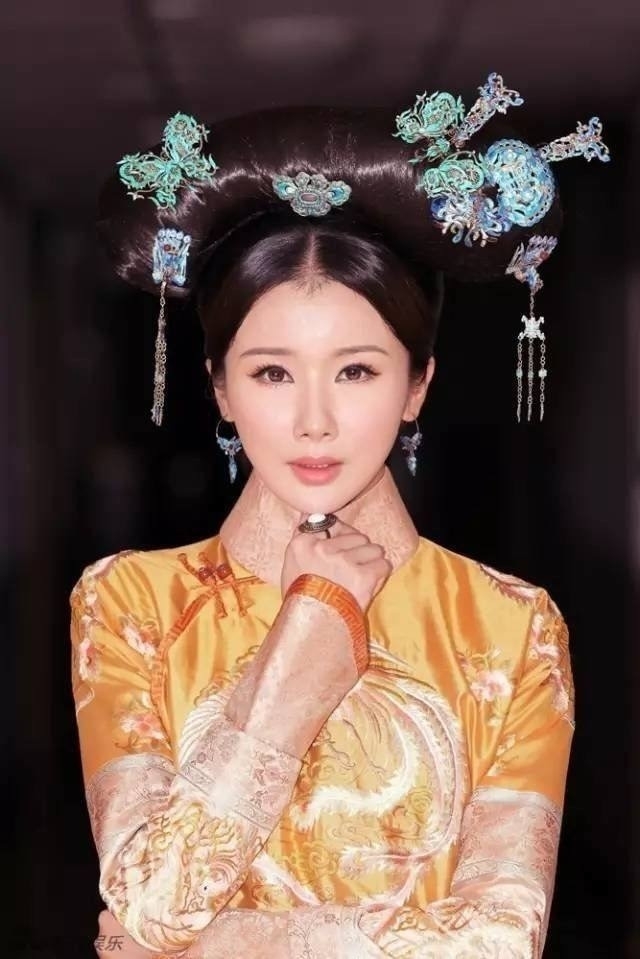 Vì phẫu thuật thẩm mỹ, sự nghiệp sao Hoa ngữ xuống dốc