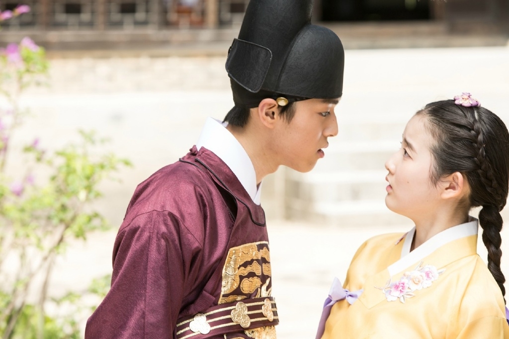'Seven Days Queen' tung loạt teaser mới bi kịch và gay cấn