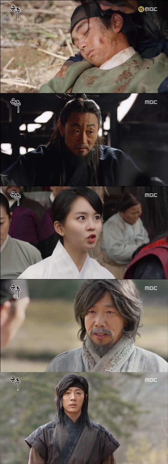 'Ruler: Master of the Mask' tung ảnh Yoo Seung Ho và Kim So Hyun lãng mạn trên lưng ngựa