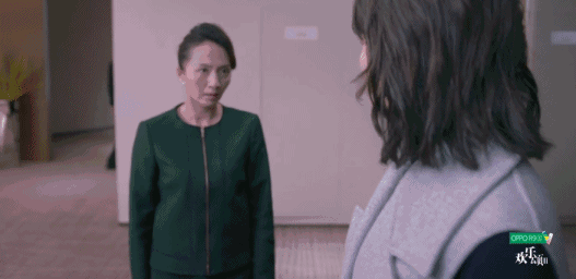Những cái tát nổ đom đóm mắt trước ống kính của sao Hoa ngữ khiến khán giả giật mình