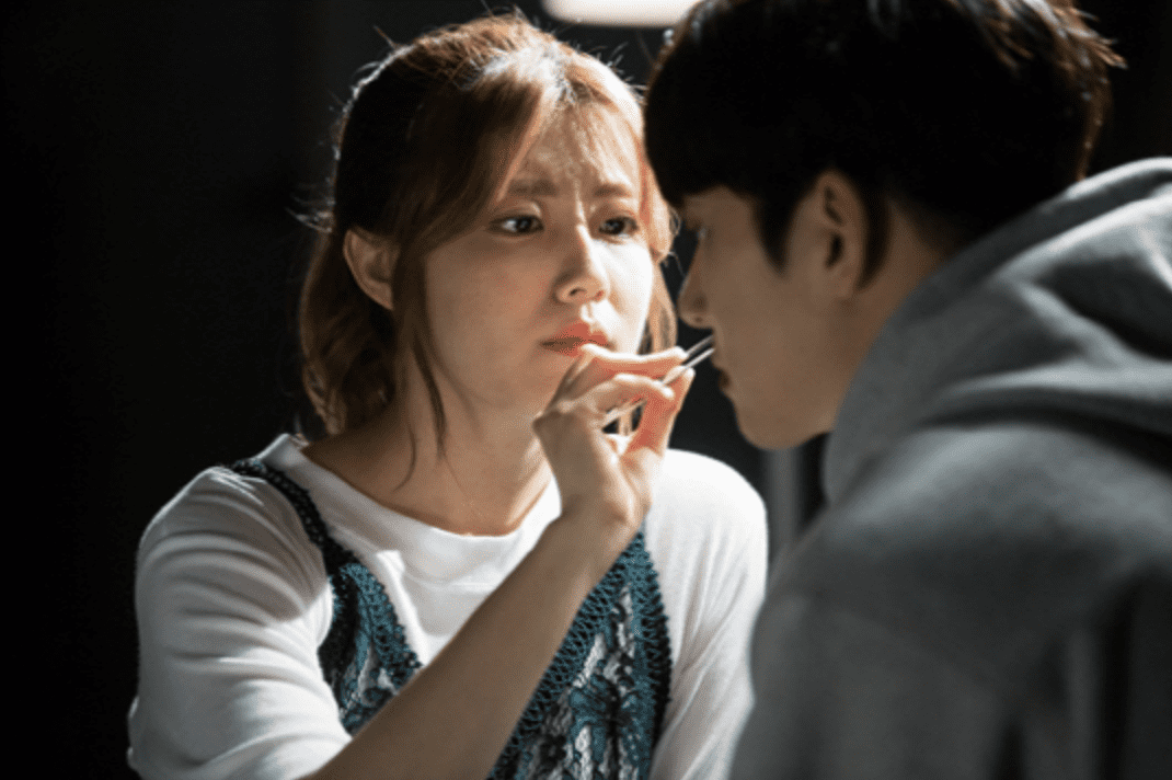 Ji Chang Wook và Nam Ji Hyun 'tình' từ phim ra đến ngoài đời
