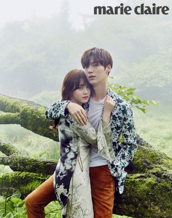 Ahn Jae Hyun biến thành gấu Teddy nhảy tặng vợ để kỷ niệm đám cưới