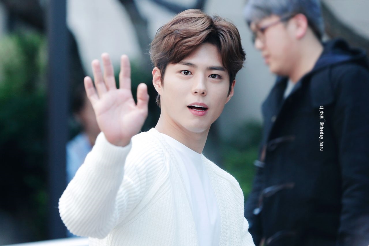 Từng nuôi ý định trở thành ca sĩ nhưng cuối cùng Park Bo Gum đã từ chối cả SM để quyết theo nghiệp diễn