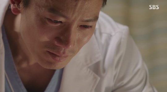 Top 5 diễn viên đóng cảnh khóc chân thật nhất trong drama Hàn