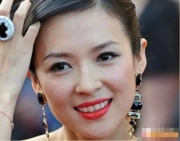 Khi sao lớn Hoa ngữ cũng phải 'méo mặt' vì lỗi trang điểm