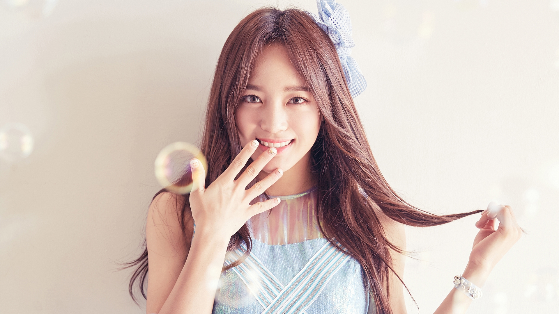Vuột mất Kim Yoo Jung, nhà sản xuất 'School 2017' công bố tên nữ chính đầy bất ngờ