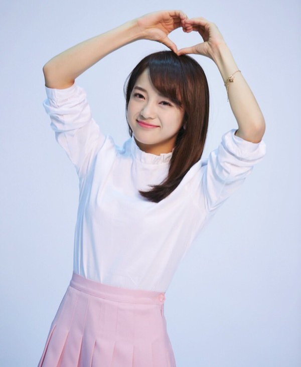 Vuột mất Kim Yoo Jung, nhà sản xuất 'School 2017' công bố tên nữ chính đầy bất ngờ