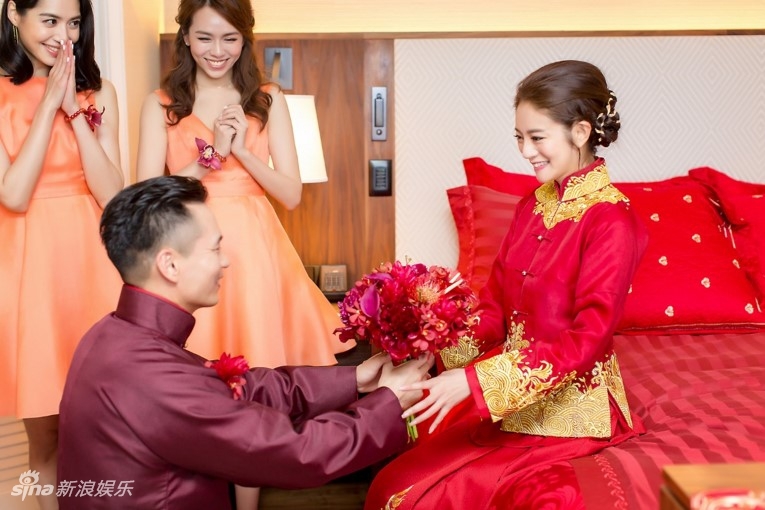 Trần Kiều Ân tiếp tục 'kiếp phù dâu' trong đám cưới của An Dĩ Hiên