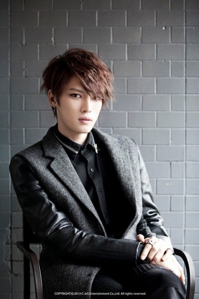 10 mỹ nam Kpop hấp dẫn nhất theo 'gu' của phụ nữ Nhật