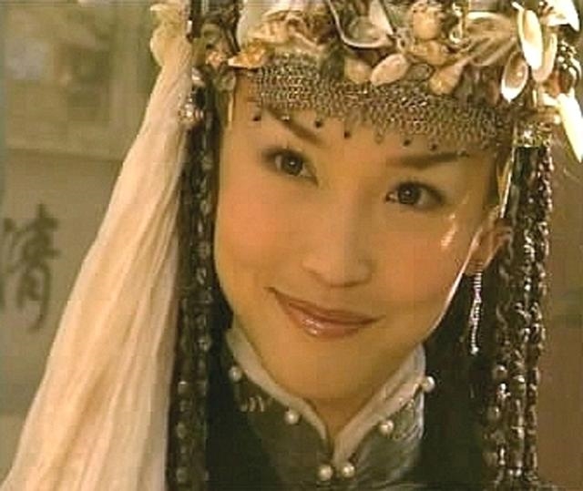 Đi tìm thánh cô Tiếu Ngạo Giang Hồ hoàn hảo nhất trên màn ảnh Hoa ngữ