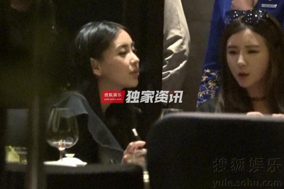 AngelaBaby đẹp lộng lẫy như công chúa sau scandal hút thuốc