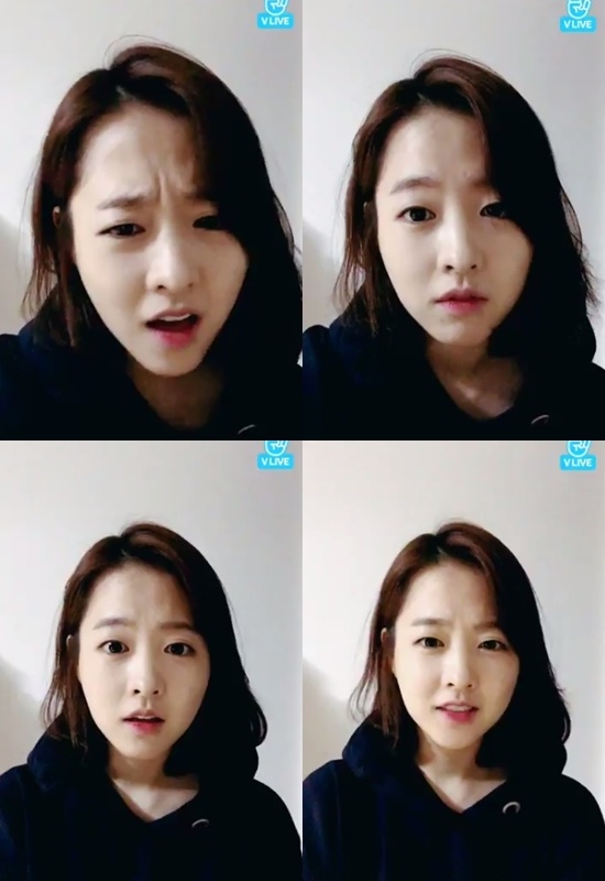 Park Bo Young gây bão cộng đồng mạng khi thẳng thắn trách mắng fan vi phạm luật giao thông