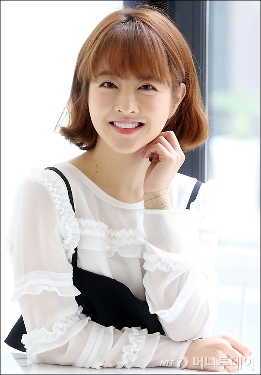 Park Bo Young gây bão cộng đồng mạng khi thẳng thắn trách mắng fan vi phạm luật giao thông