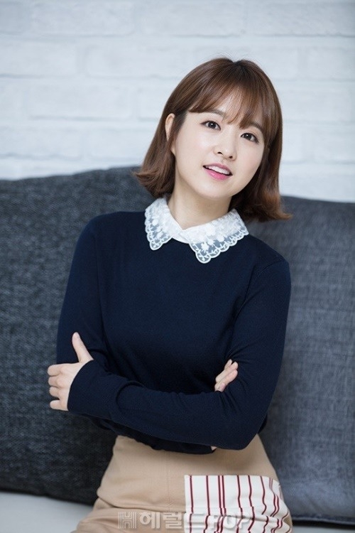 Park Bo Young gây bão cộng đồng mạng khi thẳng thắn trách mắng fan vi phạm luật giao thông