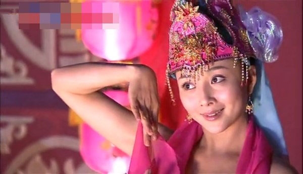Mỹ nhân Hoa ngữ xấu khó tả trong tạo hình cổ trang