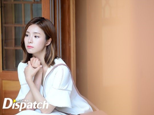 Ngắm loạt hình xinh tươi muôn màu biểu cảm của Shin Se Kyung khi quay MV ca nhạc