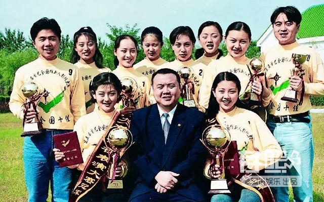 Khi sao Hoa ngữ thành danh nhờ bị loại bỏ trong các cuộc thi tài năng