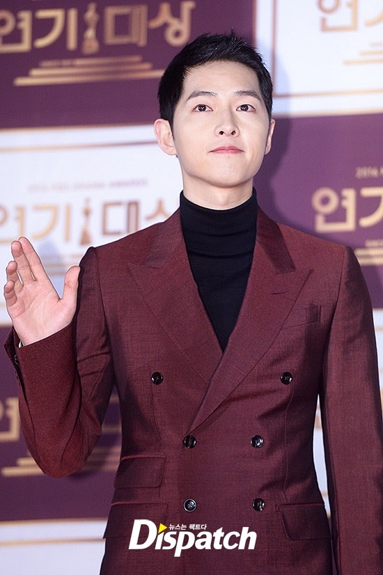 Song Joong Ki sẽ trở lại màn ảnh nhỏ với một drama về zombie?