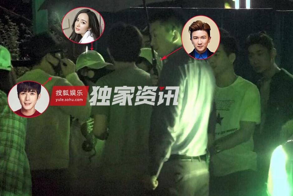Hội bố mẹ bỉm sữa hot nhất Cbiz tụ tập karaoke, Dương Mịch và AngelaBaby tranh thủ đọ sắc