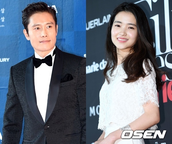 Không phải Son Ye Jin hay Han Hyo Joo, 'nàng thơ' mới của biên kịch vàng chính là gương mặt này